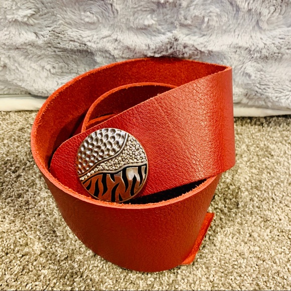 Chico's Accessories - {CHICOS} Wine Leather Wide Belt Silver Medallion